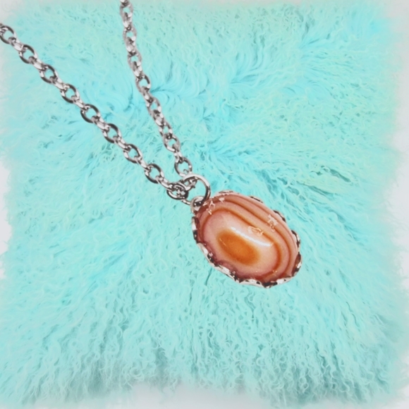 .Genuine Banded Agate Stone Pendant with Stainless Steel Chain - Picture 3 of 4